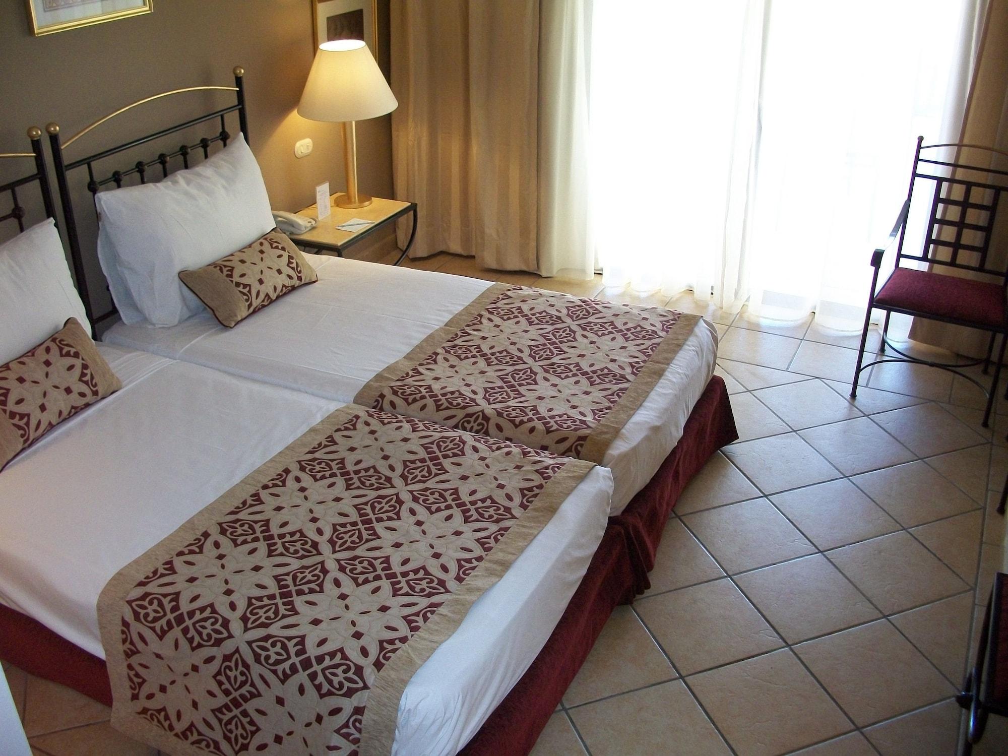 Jaz Makadi Saraya Resort Хургада Екстер'єр фото A bed runner