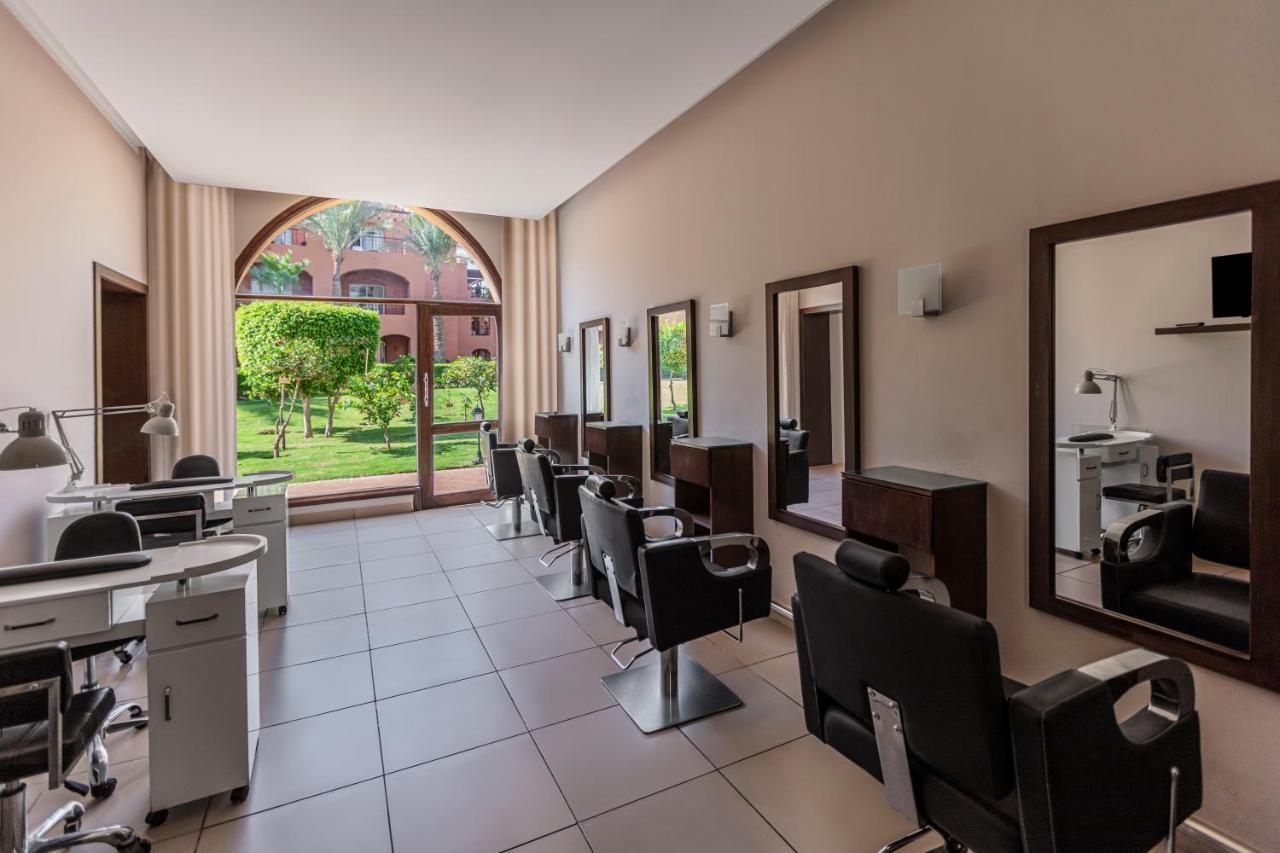 Jaz Makadi Saraya Resort Хургада Екстер'єр фото A hair salon