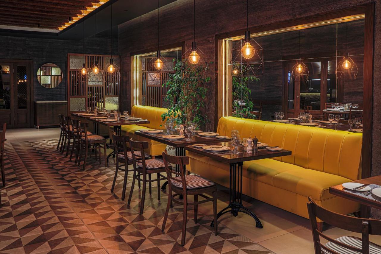 Jaz Makadi Saraya Resort Хургада Екстер'єр фото Interior of the restaurant